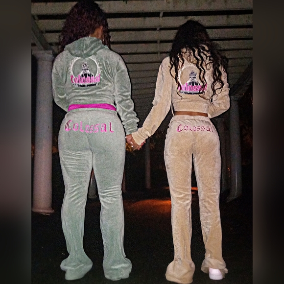 Colossal ...Velore women track suit - Picture 3 of 3